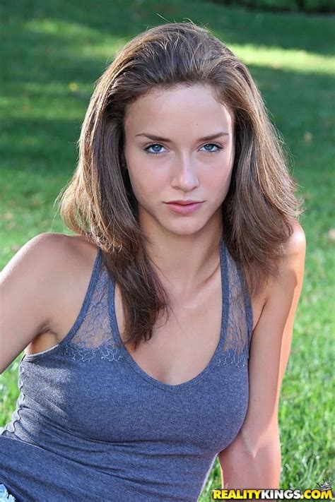 Malena Morgan Porn Pics